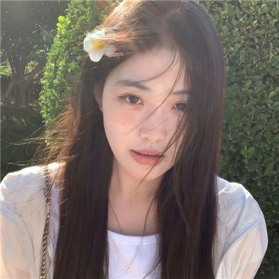 萌子美 虽然她有点怪